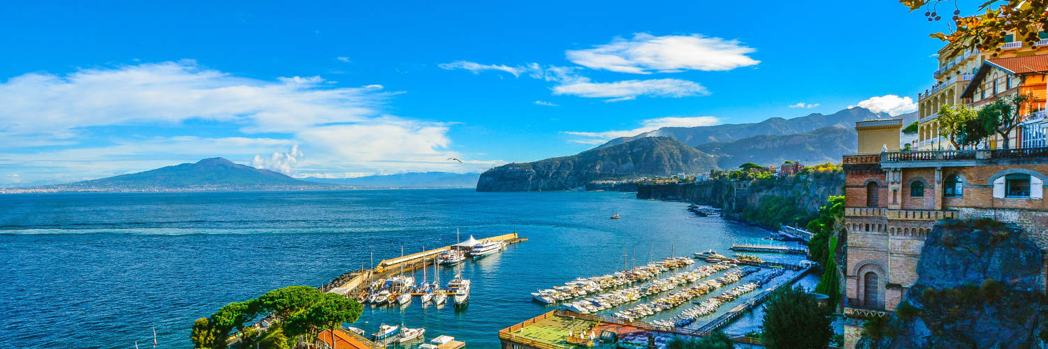 Sorrento_Naples_Italy.jpg